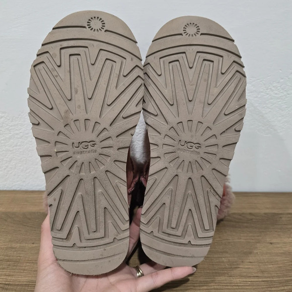 UGG mini Bailey bow corduroy boots dark red‎ - Picture 9 of 11